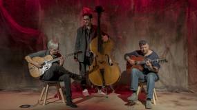 KΩΝ/ΝΟΣ ΜΗΤΡΟΠΟΥΛΟΣ - GYPSY JAZZ TRIO II ΑΠΟ ΠΕΜΠΤΗ 2/5 II THEATRE OF THE NO